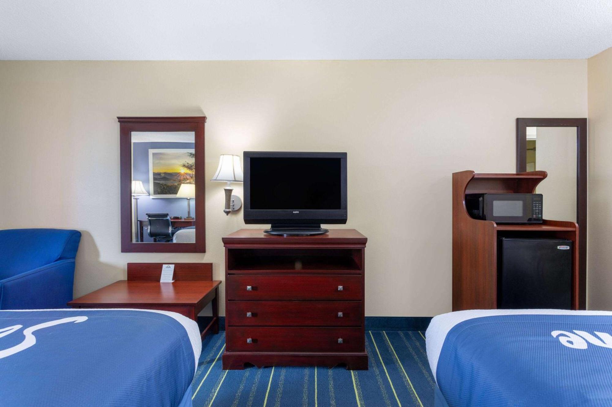 Days Inn By Wyndham Chipley Exterior foto