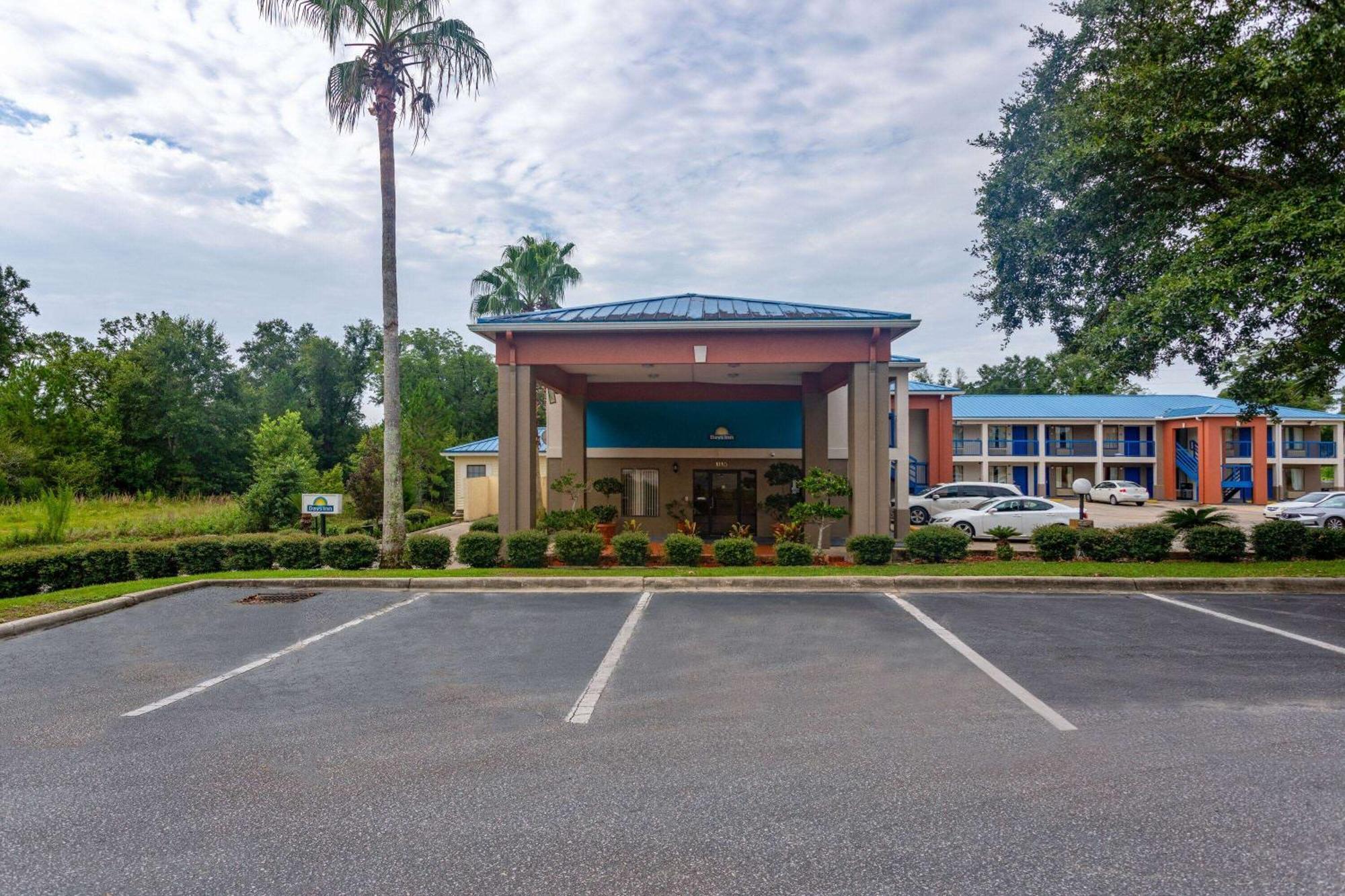 Days Inn By Wyndham Chipley Exterior foto